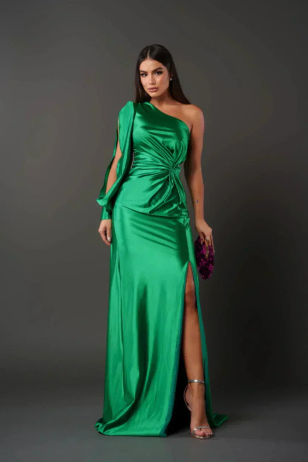 Camila | Vestido satinado de una manga