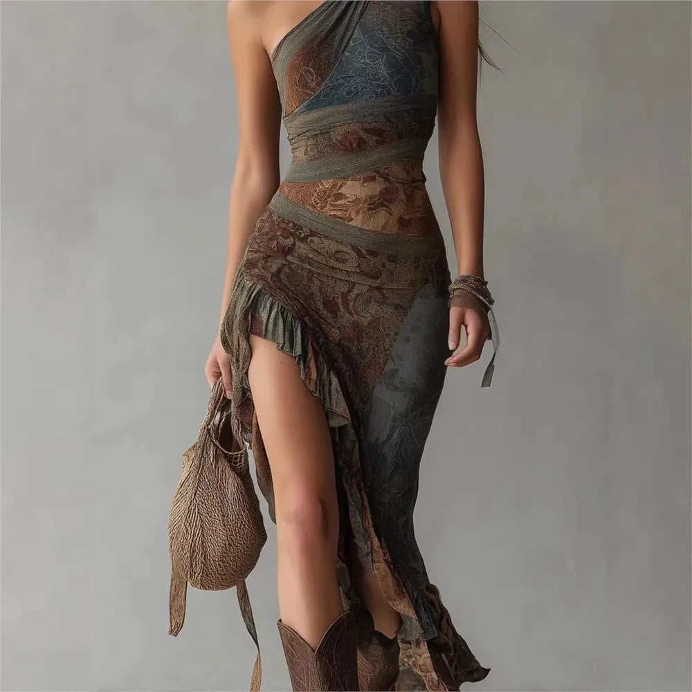 Novelya | Vestido largo asimétrico de un hombro con estampado étnico y abertura alta